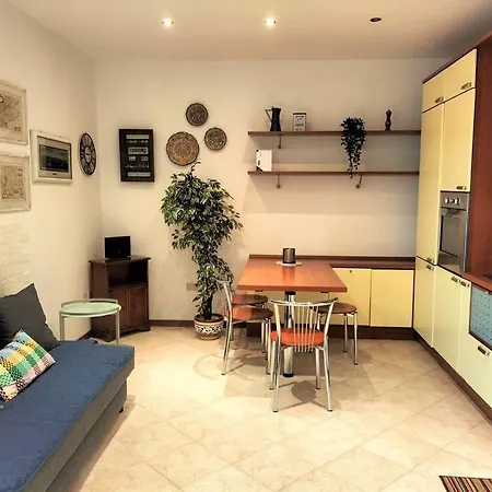 Finestre Verdi Con Parcheggio Apartment *